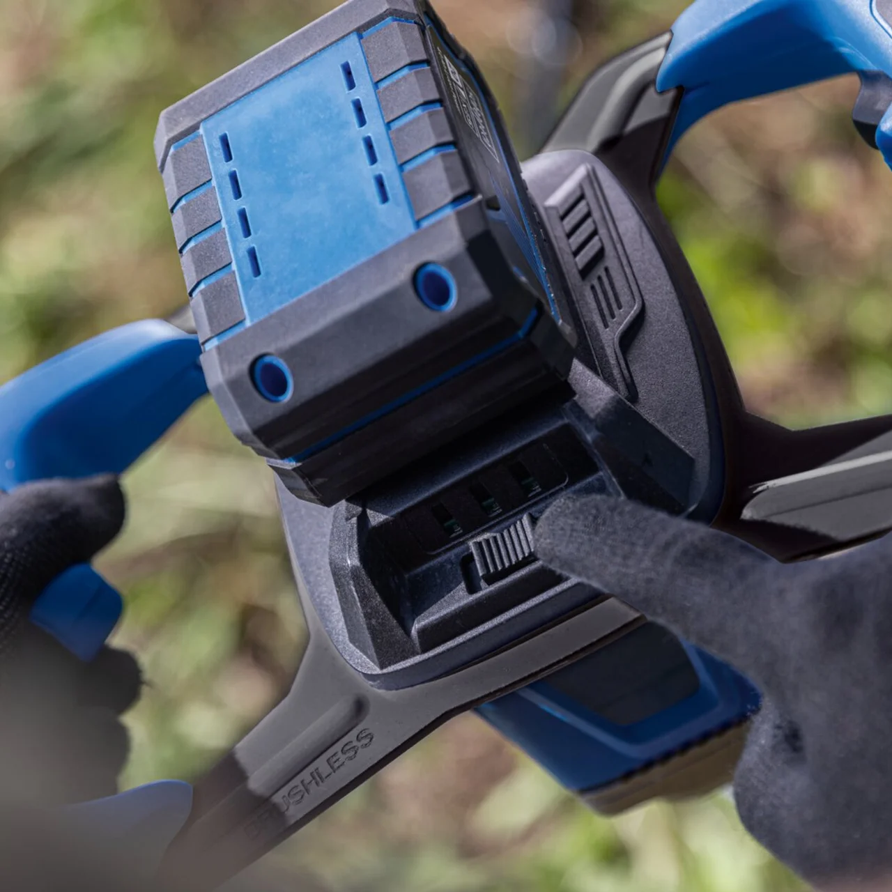 Scheppach aku bušač zemlje Brushless IXES BC-EB100-X - SET L 1x4Ah - Image 4